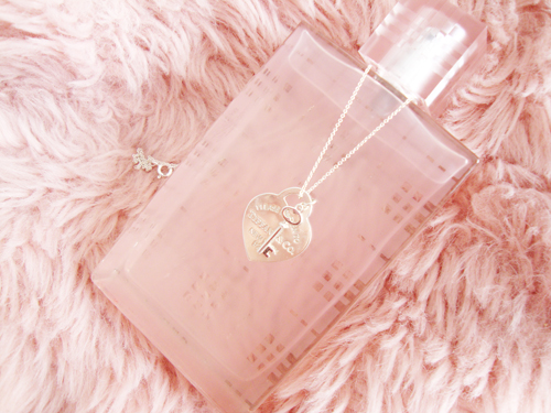 Burberry Brit Sheer + Tiffany necklace