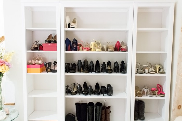 Shoe storage/display with the Ikea Hemnes shelves