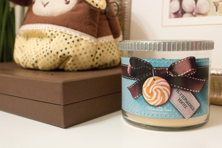 Bath & Body Works Holiday Candle