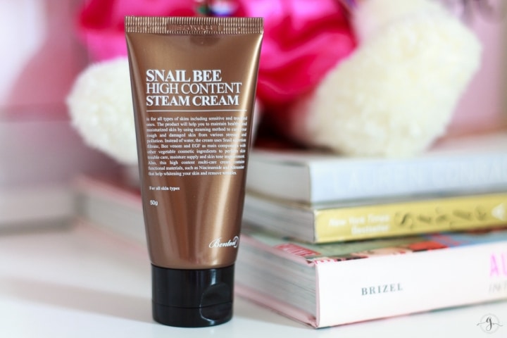 Benton snail bee high content steam cream review // Geeky Posh