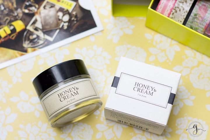 Korean skincare - I'm From Honey Cream review // Geeky Posh