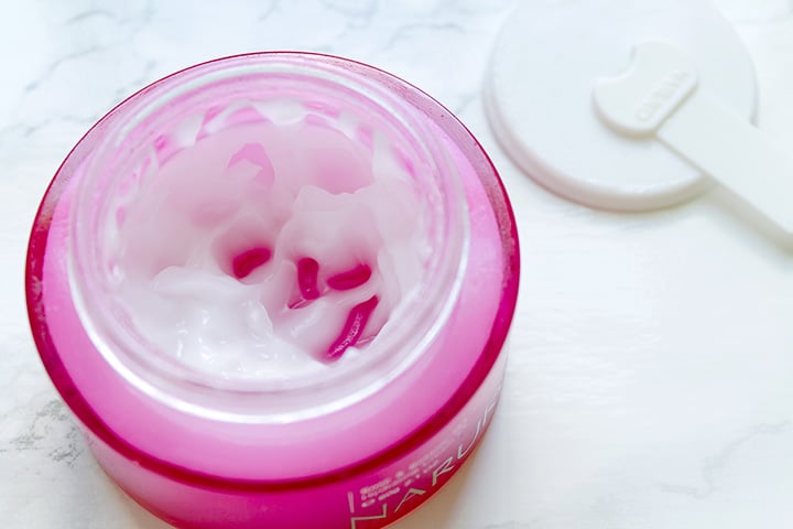 Naruko Rose & Botanic HA Aqua Cubic Hydrating Cream EX review // Geeky Posh