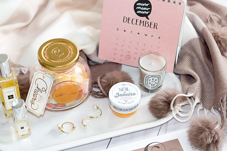 His + Hers Holiday Gift Guides, plus 7 last minute holiday shopping tips