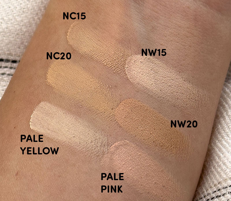 MAC Studio Fix Conceal and Correct Palette swatches